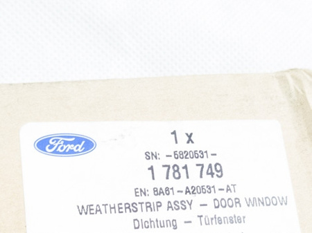 Uszczelka drzwi lewa przód Ford Fiesta mk7 NOWA