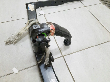 Dispozitiv de remorcare detașabil Ford Mondeo mk4 Sedan NOU