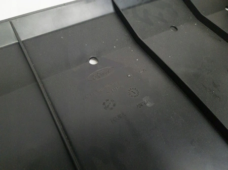 Deflector capac motor inferior Ford Transit 4x4 OE