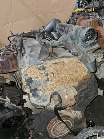 Motor post Transit FWD ABFA F3FA D3FA 2.0 DI