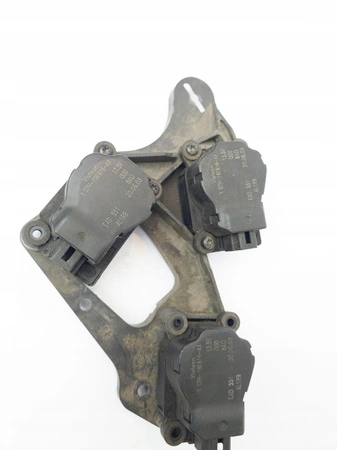 Silniczek nawiewu Ford Mondeo mk3 1S7H-19E616-AA