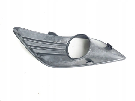 Kratka zderzaka obudowa halogenu Ford Focus Cabrio