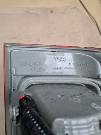 Lampă spate dreapta Ford Ranger III lumină DARK