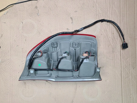 Lampa Tył Prawa Ford Ranger III światło CIEMNA
