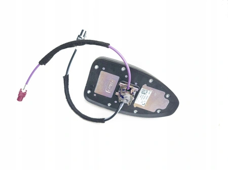 Antenă de acoperiș Shark GPS Ford Fiesta mk 8 Puma 19