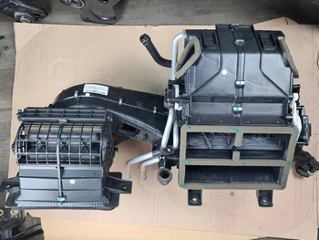 Ford Ranger Carcasa de încălzire BDB condiție