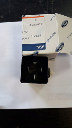 Releu de semnalizare intermitentă a indicatorului Transit Connect