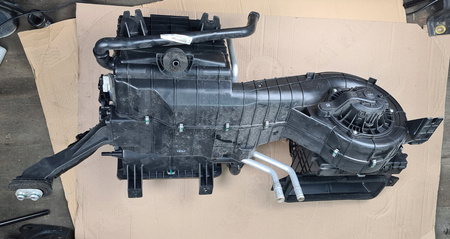 Ford Ranger Carcasa de încălzire BDB condiție