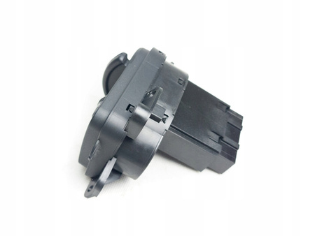 Włącznik przełącznik świateł Ford Fiesta V Fusion