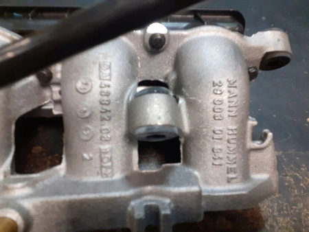 Kolektor ssący wtrysk przepustnica volvo 2.5 T