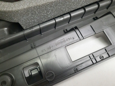 Ford Kuga mk1 fixare compartiment de bagaje stânga